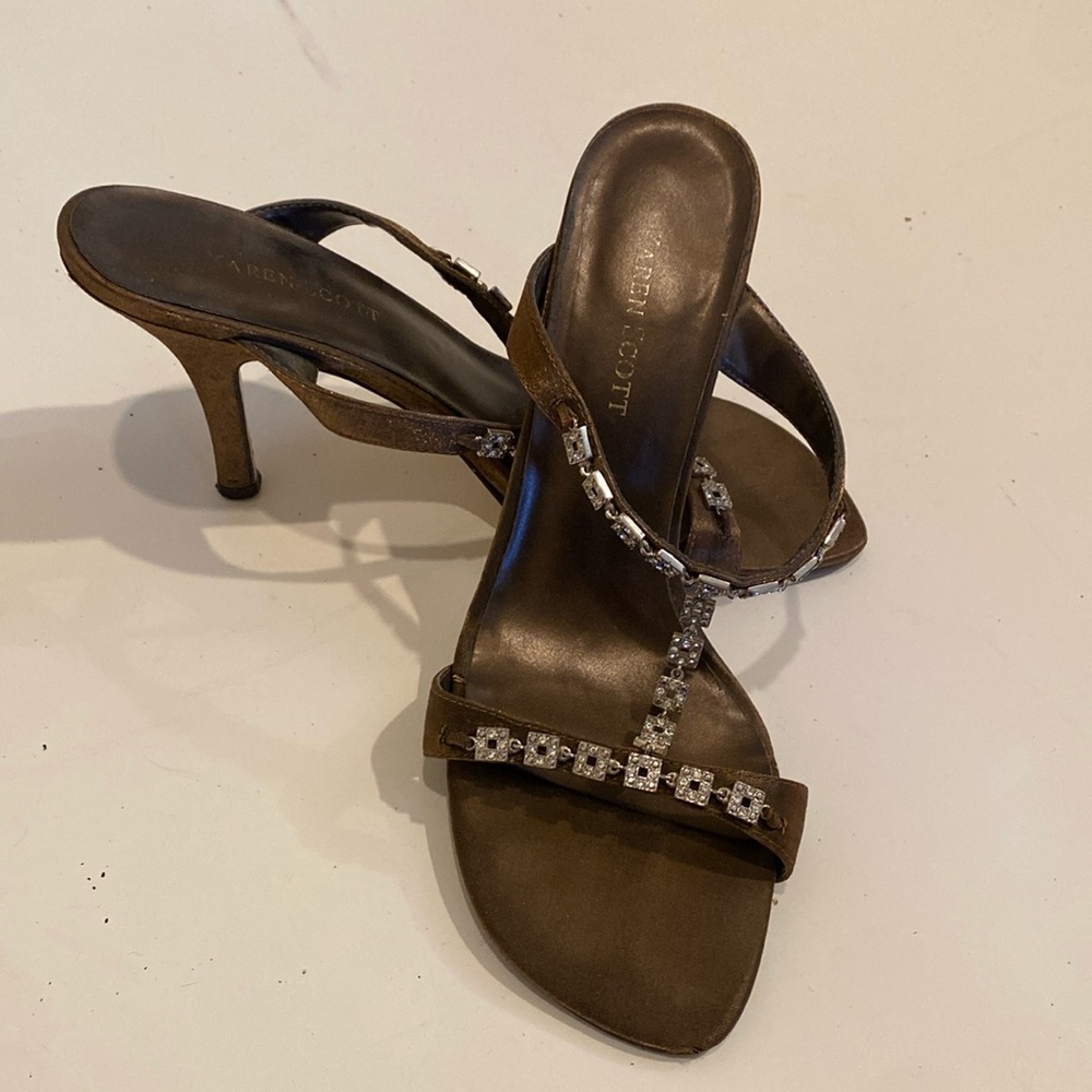High heeled Sandles